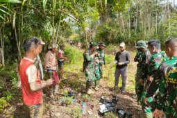 Ransum TNI jadi cemilan di lokasi TMMD ke 110 Kodim 1206/PSB