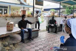 Kondisi membaik, puluhan penghuni Bhakti Luhur akhiri isolasi di RS Lapangan Malang