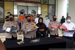 Seorang Kakek  di Tangsel terancam 7 tahun penjara karena mencuri di rumah mewah