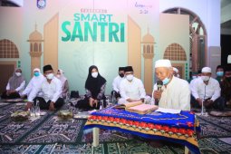 Bupati Ipuk ajak ASN dan warga Banyuwangi ngaji kitab kuning