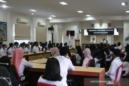 Bupati Abdul Hadi wajibkan CPNS menetap di Balangan