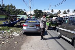 Polsek Batukliang genjot penerapan prokes di pasar