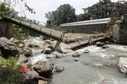 Jembatan Rusak di Pasuruan