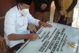 Bangun Masjid AtTarbiyah, Gubernur Banten Apresiasi Alumni SMAN 1 Ciruas