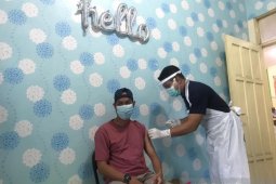 Puluhan wartawan di Balangan ikuti vaksinasi COVID-19