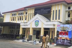Bupati Indramayu terbitkan surat edaran tentang larangan jual beli jabatan