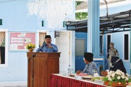 Dorong penyelesaian laporan kegiatan tahun 2020, Bupati-Wabup Situbondo "ngantor di desa"
