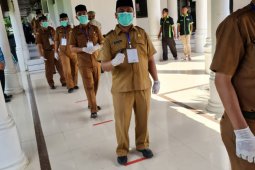 Sekda serahkan 1.164 SK kenaikan pangkat dan pensiun
