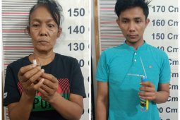 Polsek Besitang Langkat tangkap nenek dan pemuda pesta sabu