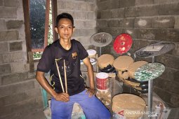 Drummer asal Bengkulu Selatan rebut perhatian Mike Portnoy "Dream Theater"