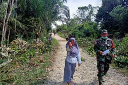 Pengalaman indah TNI -PolriI melalui  TMMD Regtas ke- 110 di Pengkadan