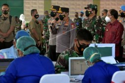 Panglima TNI dan Kapolri tinjau vaksinasi di Bali