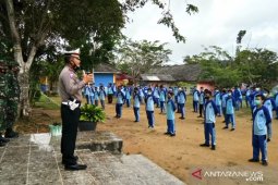 Polres Bangka Barat sosialisasi tertib lalu lintas kepada pelajar