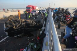 Kecelakaan di Jembatan Suramadu