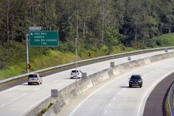 Sekejap melaju di Tol Palembang-Lampung
