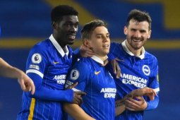 Brighton depak  Newcastle ke tepi zona degradasi