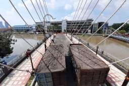 Jembatan Joyoboyo Surabaya diminta diuji coba lagi