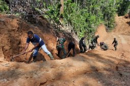 Masyarakat apresiasi pembukaan jalan penghubung tiga desa di Gunungsitoli