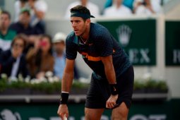 Del Potro di ambang gantung raket