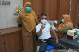 Karyawan PLN UP3 Padangsidimpuan lakukan vaksinasi COVID-19