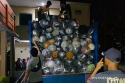 Bea Cukai Pangkalpinang gagalkan penyeludupan 1.605 gulungan tekstil impor