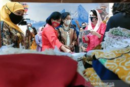 Pameran batik, Dekranasda Jatim bertekad pulihkan ekonomi di tengah pandemi