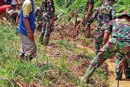 Peran masyarakat menperlancar pelaksanaan program TMMD di Pengkasan