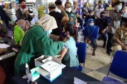 Disperindag Banjarmasin: 560 pedagang pasar Antasari sudah divaksi COVID-19