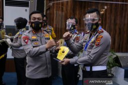 Kapolda beri penghargaan kepada Lantas Polres Asahan