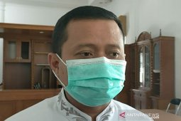 Sudah divaksin, Bupati Sumedang Dony terkonfirmasi positif COVID-19