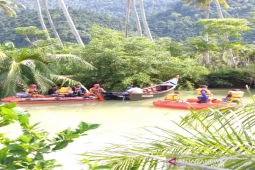 Korban terseret arus sungai di Aceh Besar belum ditemukan