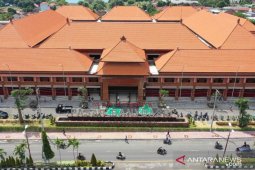 Pasar Banyuasri yang megah jadi "kado" HUT Ke-417 Kota Singaraja