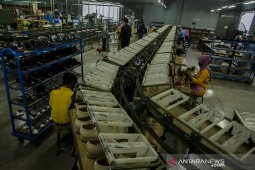 Ekspor sepatu kulit dari Bandung