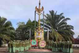 Istri tentara Kodim 1206/Psb ziarah makam pahlawan