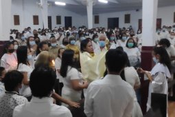 Umat Katolik Minahasa Rayakan Kamis Putih dengan meriah