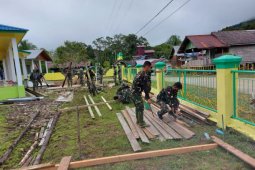 Pengerjaan tempat wudhu di lokasi TMMD Terus berlanjut
