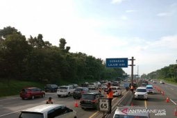 Tol Jakarta-Cikampek terapkan "contraflow" saat arus balik libur Paskah