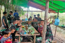 Warga rindu satgas  TMMD 110  Putussibau