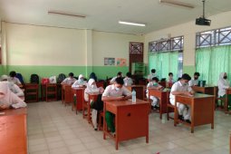 Sejumlah SMP Swasta di Pontianak gelar Ujian Sekolah daring dan luring