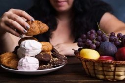 Bijaklah pilih makanan sebelum dikonsumsi