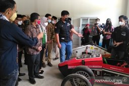 Kampus harus punya alumni sukses dan hasil riset nyata berguna