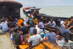 Hendak ke Malaysia secara Ilegal, TNI AL tangkap pekerja migran Indonesia