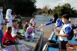 Biro SDM Polda Kalsel susur sungai optimalkan animo masyarakat daftar polisi