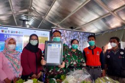 Berhasil tangani COVID-19 di RSLI, Laksamana Nalendra dianugerahi PWI Jatim Award