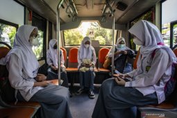 Ayo kembali ke sekolah...!