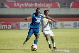 Bek Persib Igbonefo ingatkan timnya  tetap waspadai Persipura
