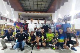 Pasangan Munjir/Heri juara Liga Badminton Ramadhan RRI