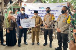 Bank Mandiri salurkan bantuan untuk korban gempa Malang