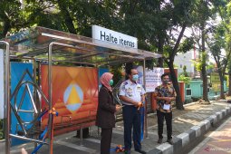 Itenas serahkan bantuan fasilitas halte ke Dishub Kota Bandung