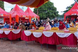 Pemkab fasilitasi sarana UMKM Tanah Laut di Pojok Kuliner